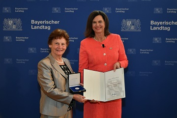 Photo Verfassungsmedaille